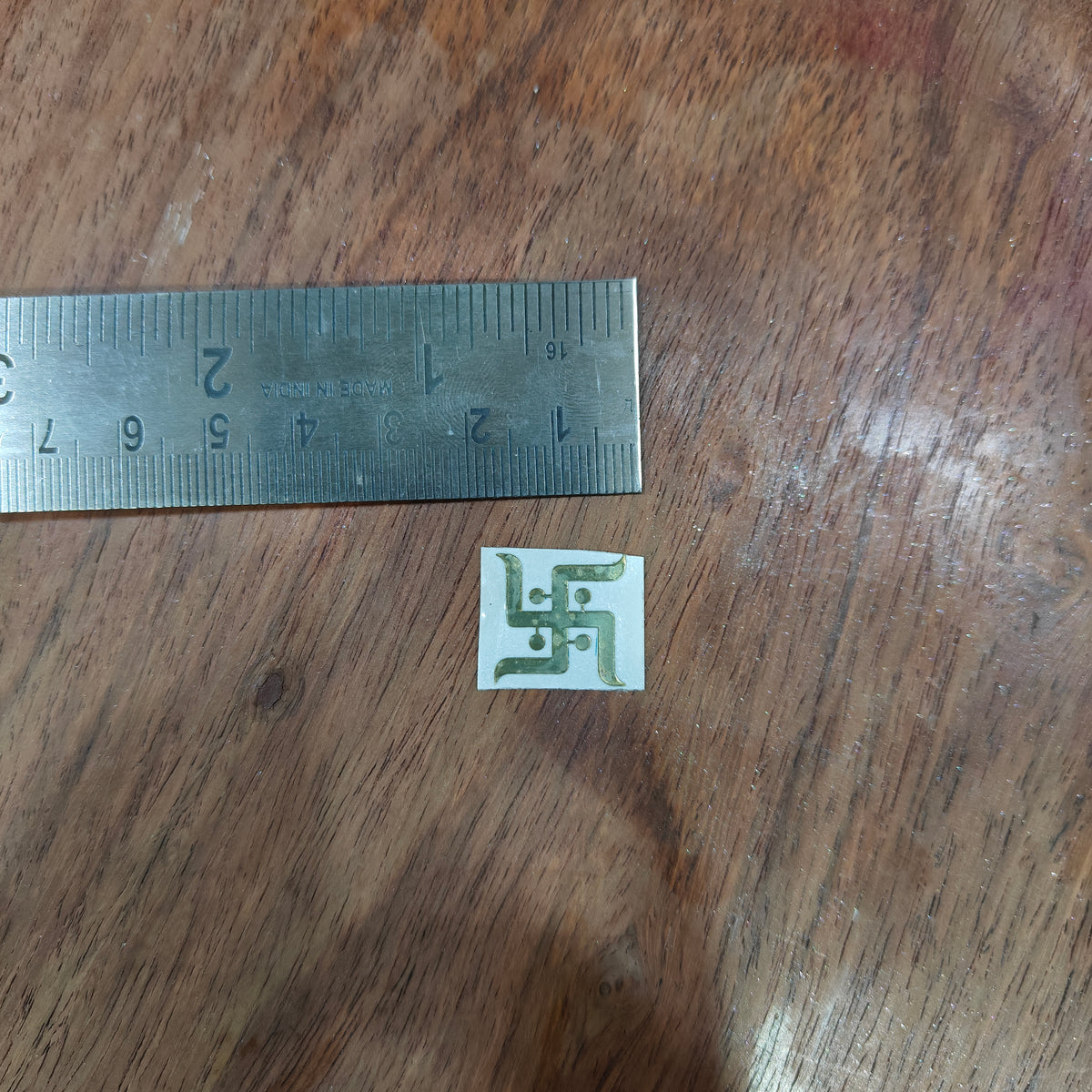 1.5 CM SWASTIK METAL STICKER
