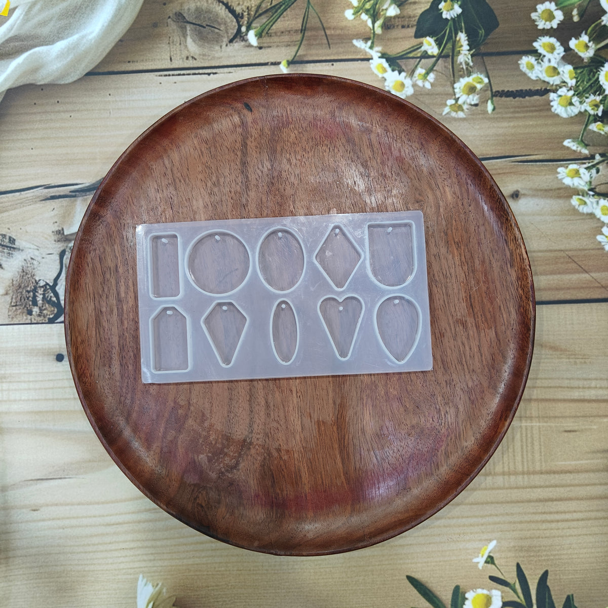 10 IN 1 KEYCHAIN MOULD