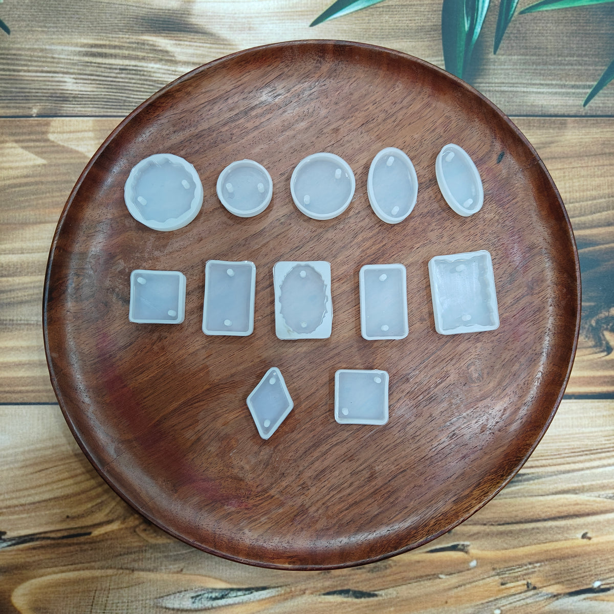 12 IN 1 SINGLE SHAPE RAKHI MOULD (A)