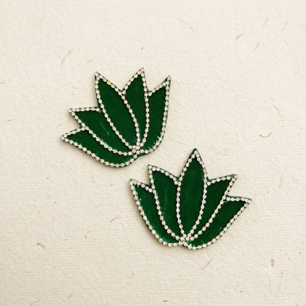 Green Velvet Lotus Patch Set of 2 – Handmade Stone Chain Applique for Dupatta, Blouse & Craft