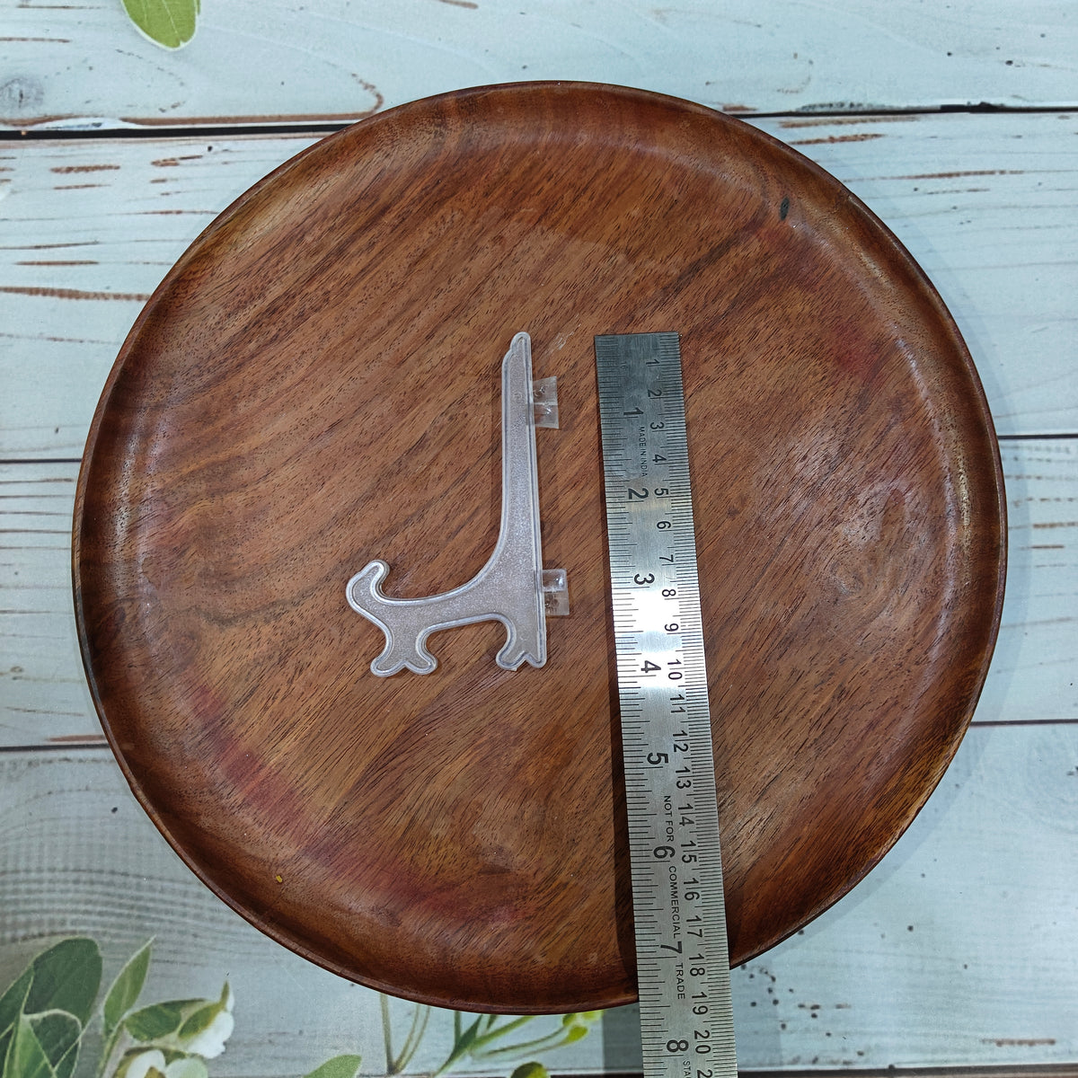 4 INCH PLASTIC FOLDING STAND