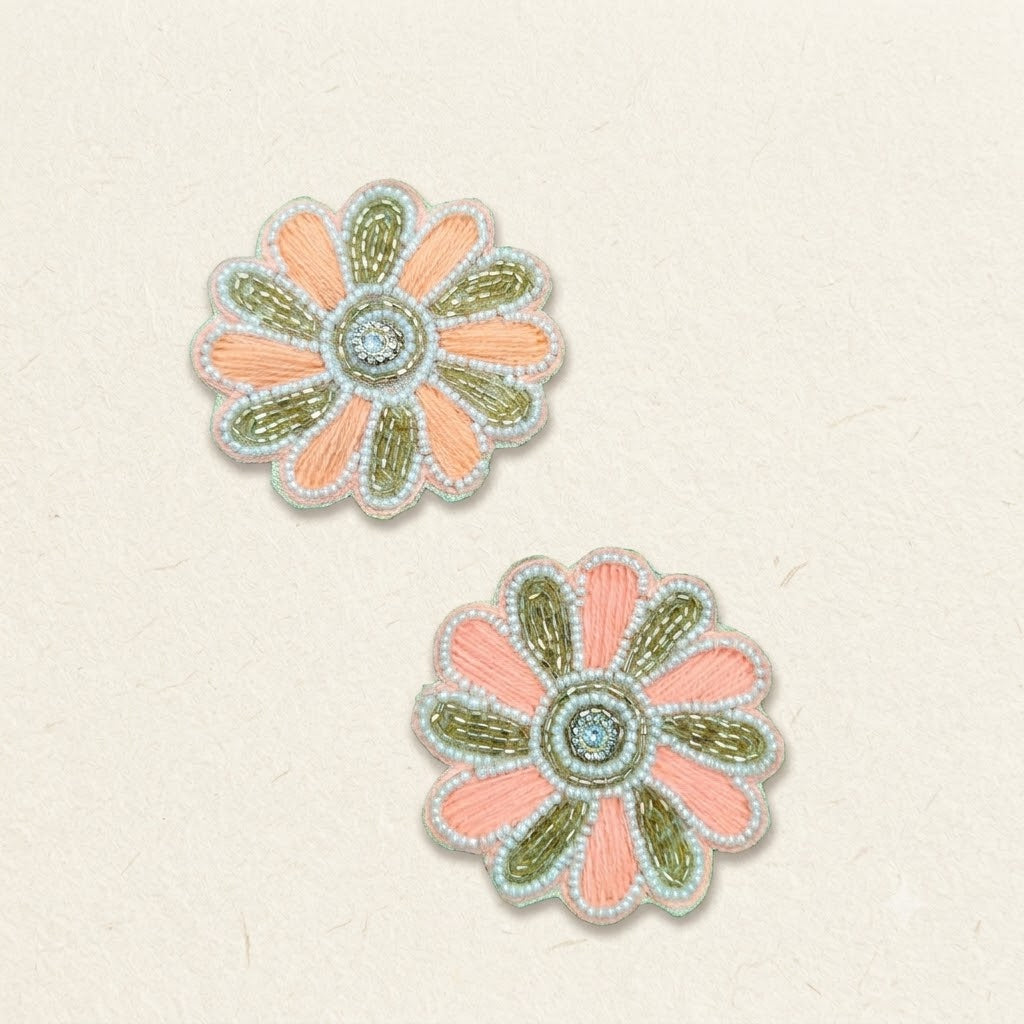 Peach Daisy Patch Set of 2 – Handmade Pearl & Zari Bead Embroidered Applique for Dupatta, Blouse & Craft