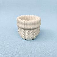 Concrete Cable Knit Planter – Handmade Cement Sweater Texture Pot for Succulents & Candles