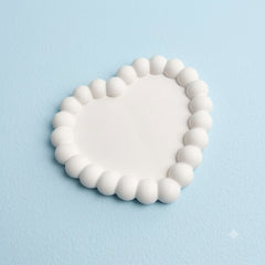 Concrete Bubble Heart Tray – Handmade Cement Heart Trinket Dish with Pearl Border