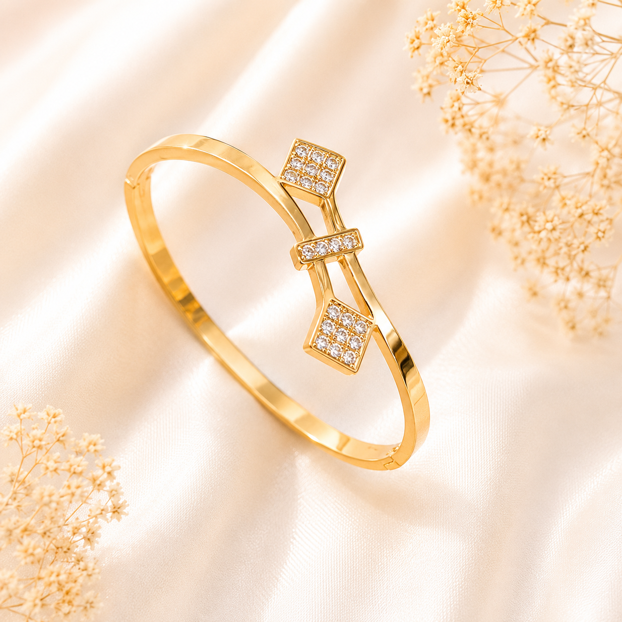 Elegant anti tarnish gold plated bangle bracelet for women with premium luxury jewellery design
