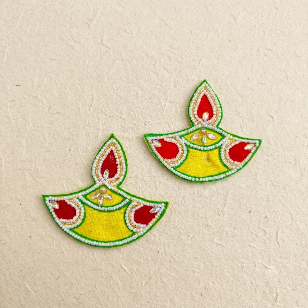 Diya Patch Set of 2 – Handmade Beaded Yellow & Red Deepak Applique for Diwali, Pooja & Rangoli Decor
