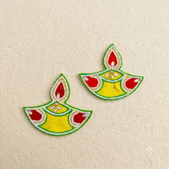 Diya Patch Set of 2 – Handmade Beaded Yellow & Red Deepak Applique for Diwali, Pooja & Rangoli Decor