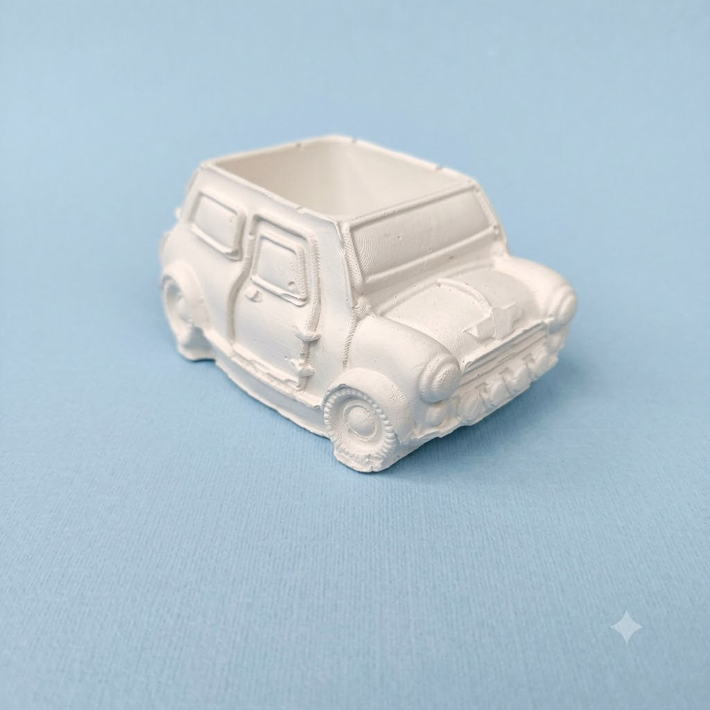 Concrete Mini Car Planter – Handmade Cement Vintage Car Pot for Succulents & Desk Decor