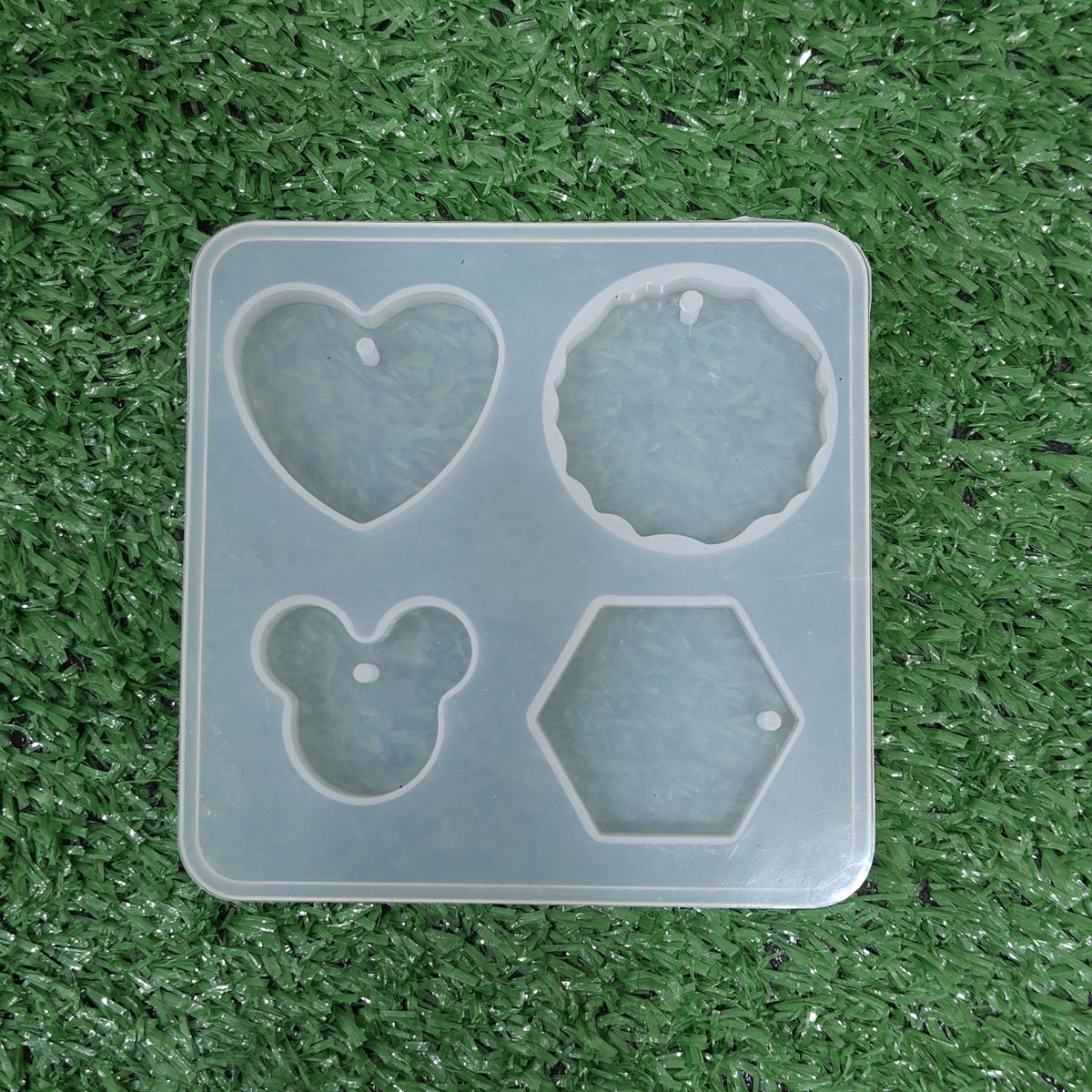 4 DIFFERENT SHAPE KEYCHAIN MOULD B (Micky)